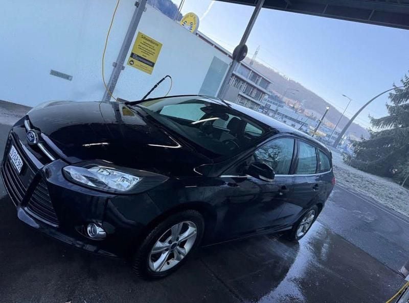 Gebraucht Ford Focus Trend 140 PS (102 kW) 2014