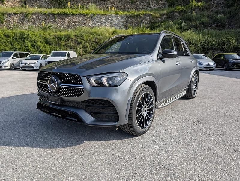 Gebraucht Mercedes GLE400 AMG line 330 PS (242 kW) 2022 Grau SUV