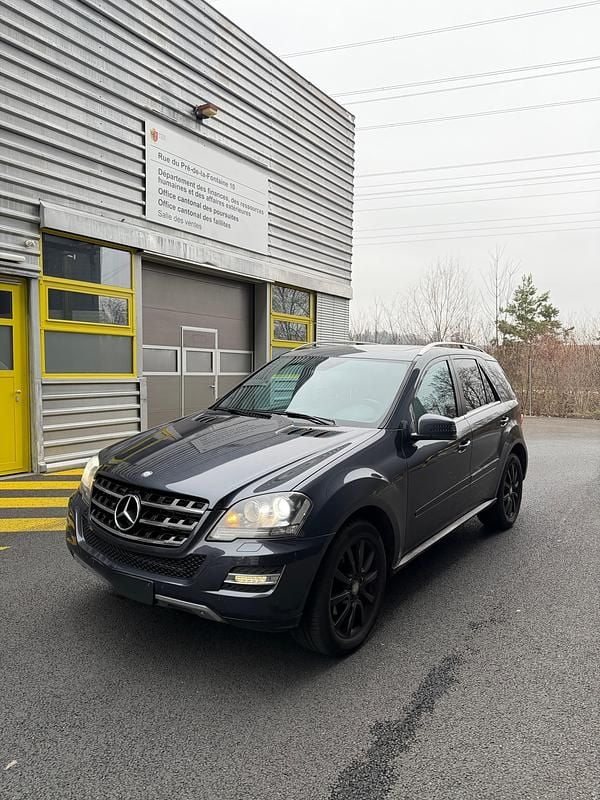 Gebraucht 2011 Mercedes ML350 SUV | CHF 9’500 - Bild 1/4