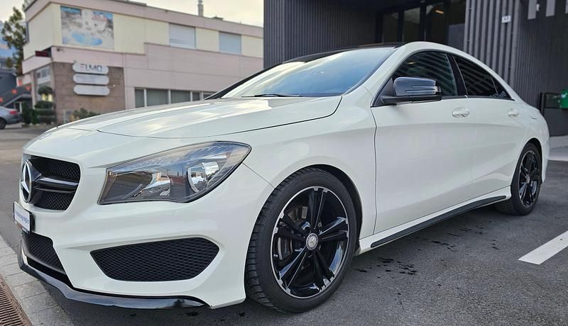 Gebraucht Mercedes CLA200 AMG line 136 PS (100 kW) 2014