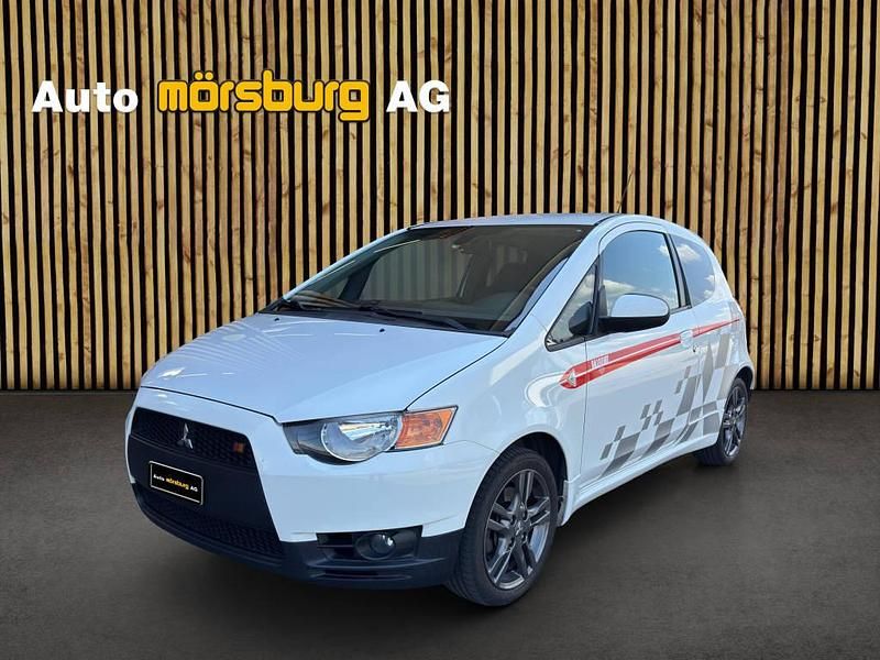 Weiss Gebraucht 2013 Mitsubishi Colt Limousine | CHF 9’900 - Bild 1/4