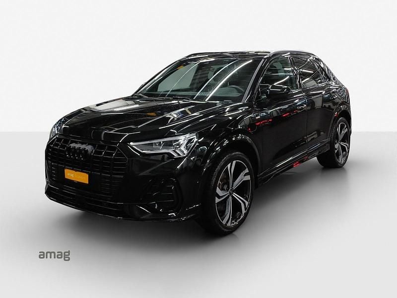Mythosschwarz metallic Gebraucht 2021 Audi Q3 Attraction SUV | CHF 32’780 (Fairer Preis) - Bild 1/4