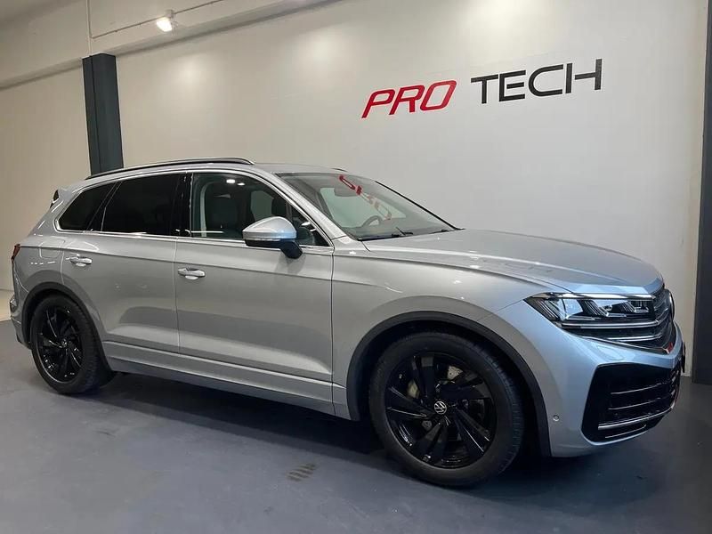 Silber Gebraucht 2025 VW Touareg Elegance SUV | CHF 65’840 (Superpreis) - Bild 1/4
