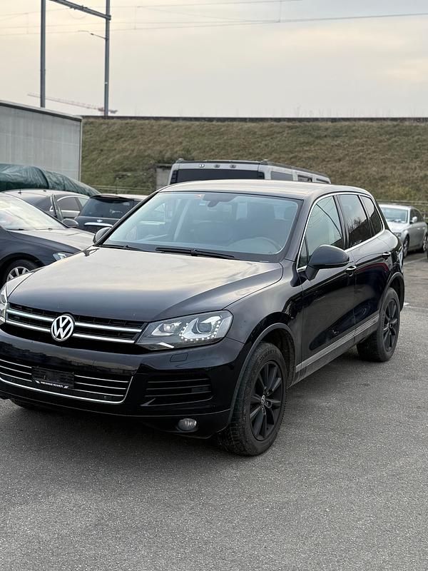 Gebraucht VW Touareg 204 PS (150 kW) 2012 SUV