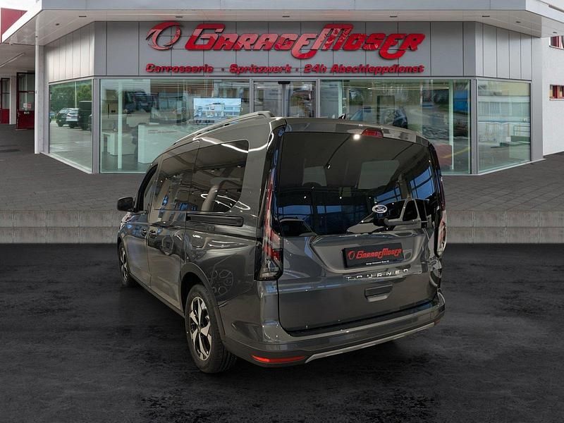 Neu Ford Tourneo Active 122 PS (89 kW) 2026 Grau Kombi
