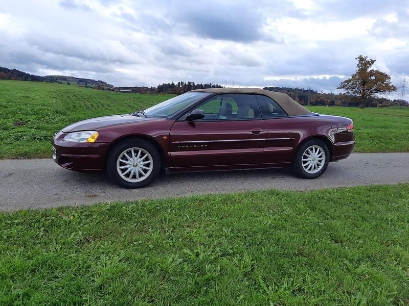Gebraucht Chrysler Sebring Touring 203 PS (149 kW) 2003 Kombi