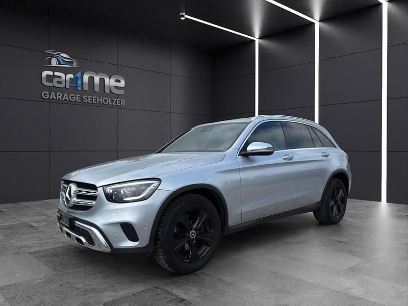 Gebraucht Mercedes GLC220 194 PS (142 kW) 2021 Silber SUV