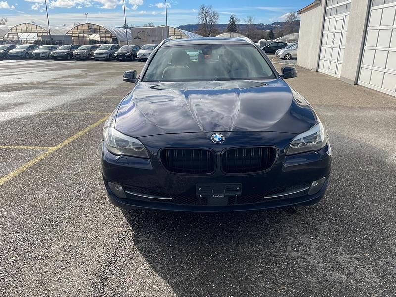 Gebraucht BMW 525 218 PS (160 kW) 2013 Kombi