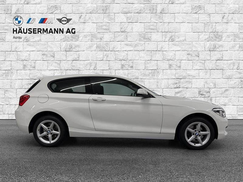 Gebraucht BMW 120 Sport Line 184 PS (135 kW) 2019 Weiss Kleinwagen