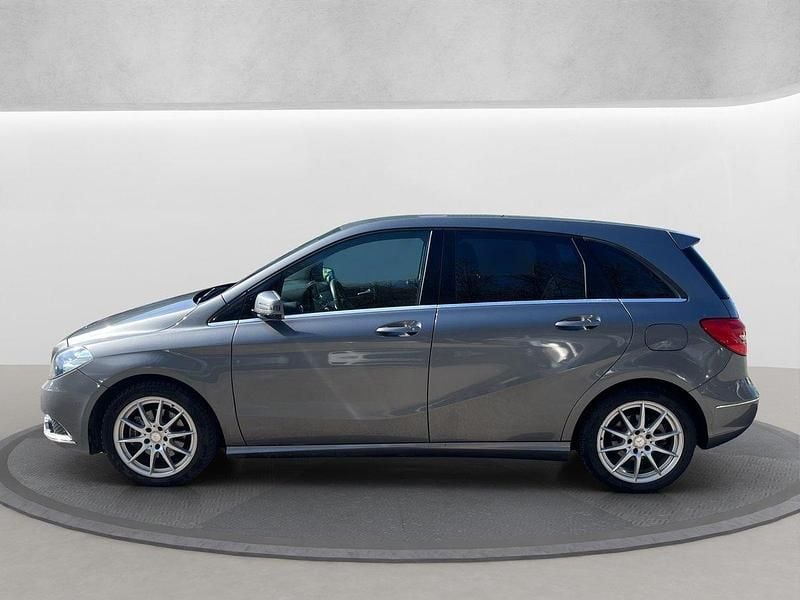 Gebraucht Mercedes B180 109 PS (80 kW) 2013 Van / Kleinbus