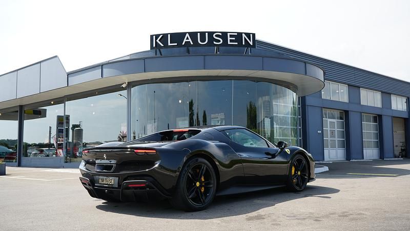 Gebraucht Ferrari 296 830 PS (610 kW) 2024