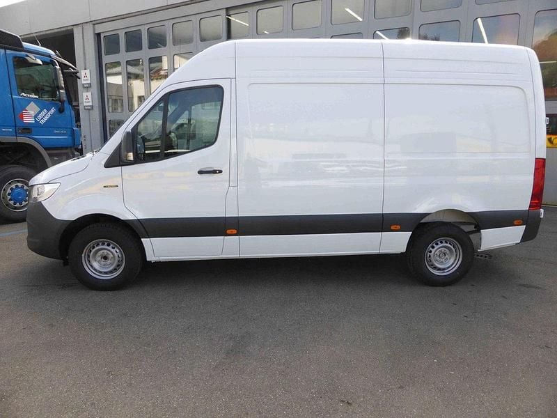 Gebraucht Mercedes E-Sprinter 150 kW (204 PS) 2024 Van
