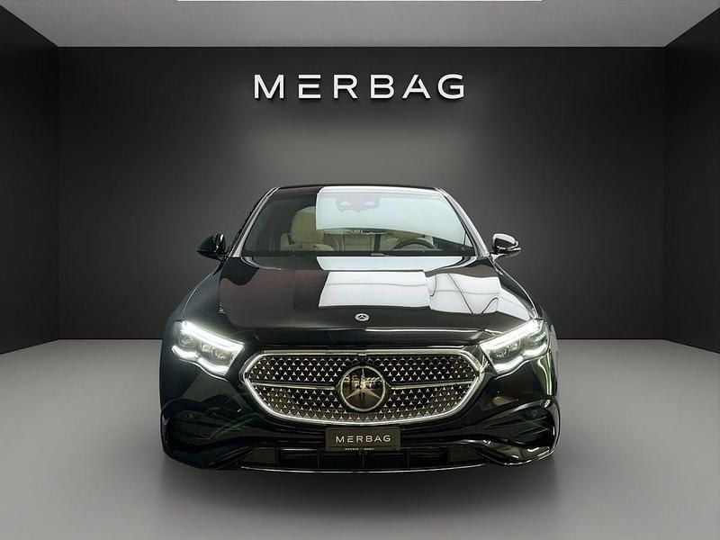 Gebraucht Mercedes E220 197 PS (144 kW) 2024 Schwarz Limousine