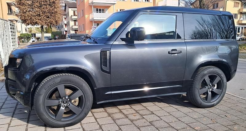 Gebraucht Land Rover Defender SE 249 PS (183 kW) 2023 SUV