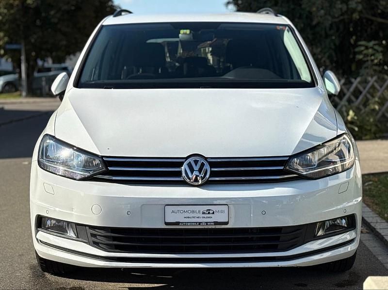 Gebraucht VW Touran Trendline 150 PS (110 kW) 2016 Van / Kleinbus