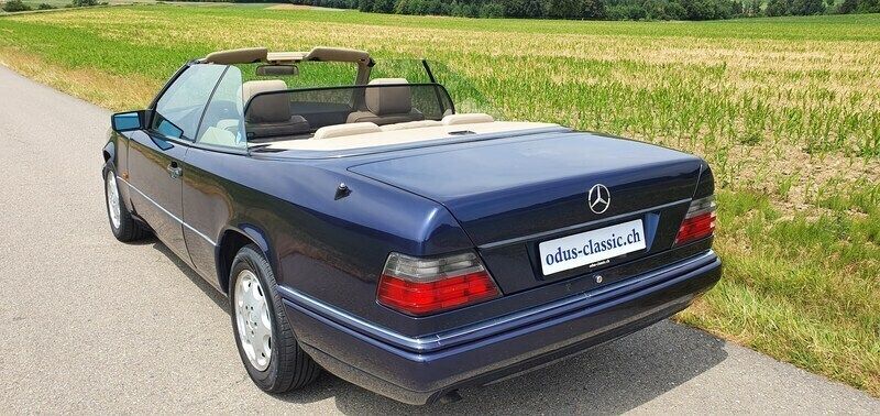 Gebraucht Mercedes E220 150 PS (110 kW) 1996 Cabrio