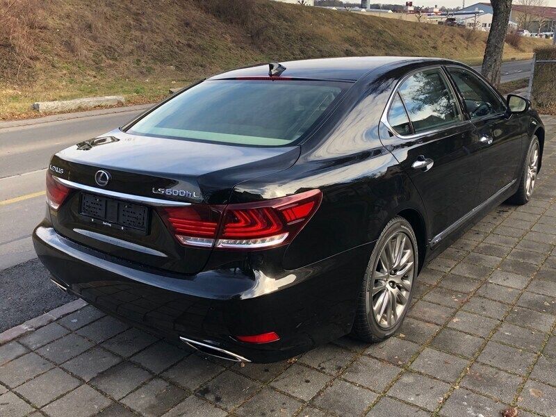 Gebraucht Lexus LS600h L 444 PS (326 kW) 2015 Limousine