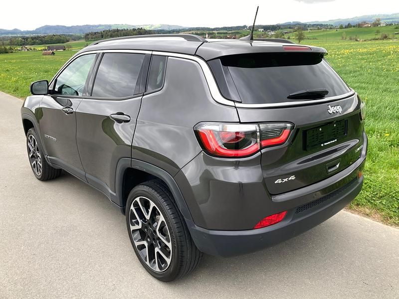 Gebraucht Jeep Compass Limited 170 PS (125 kW) 2018 SUV
