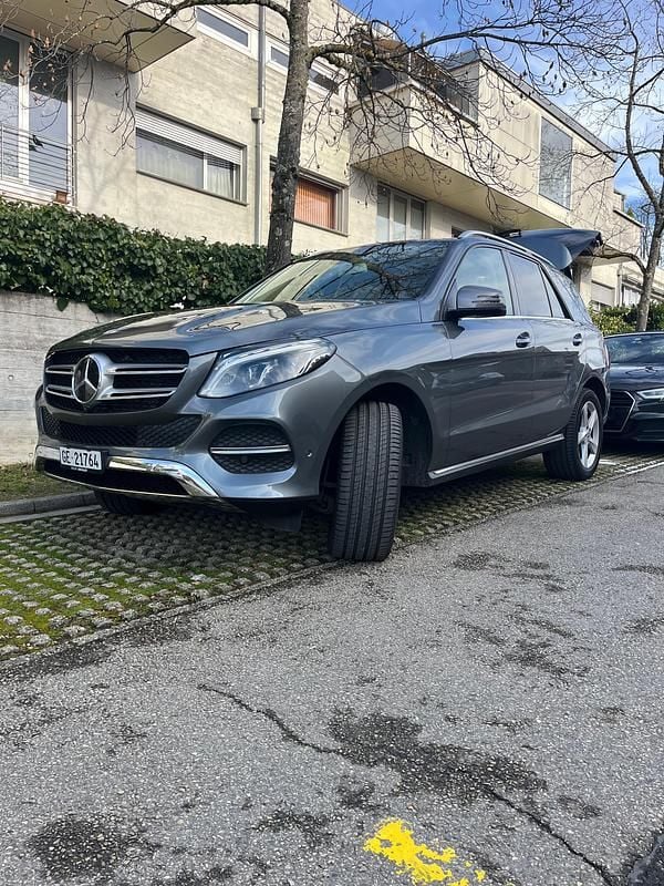 Gebraucht Mercedes GLE250 Executive 204 PS (150 kW) 2018