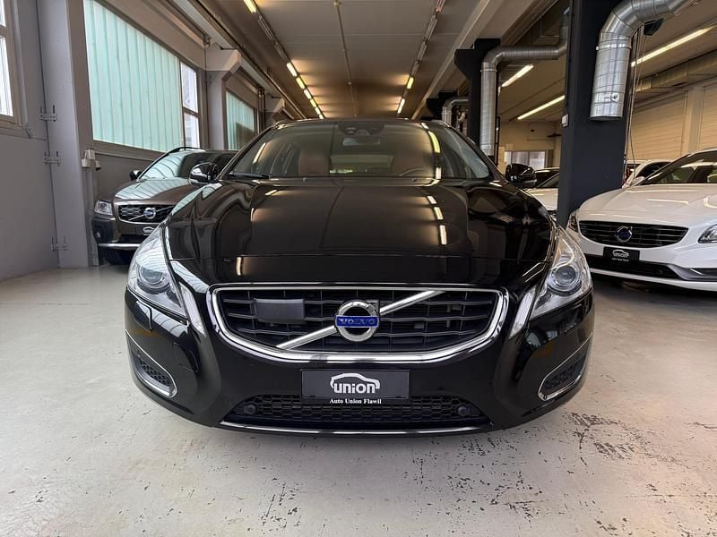 Gebraucht Volvo V60 Summum 304 PS (223 kW) 2011 Kombi