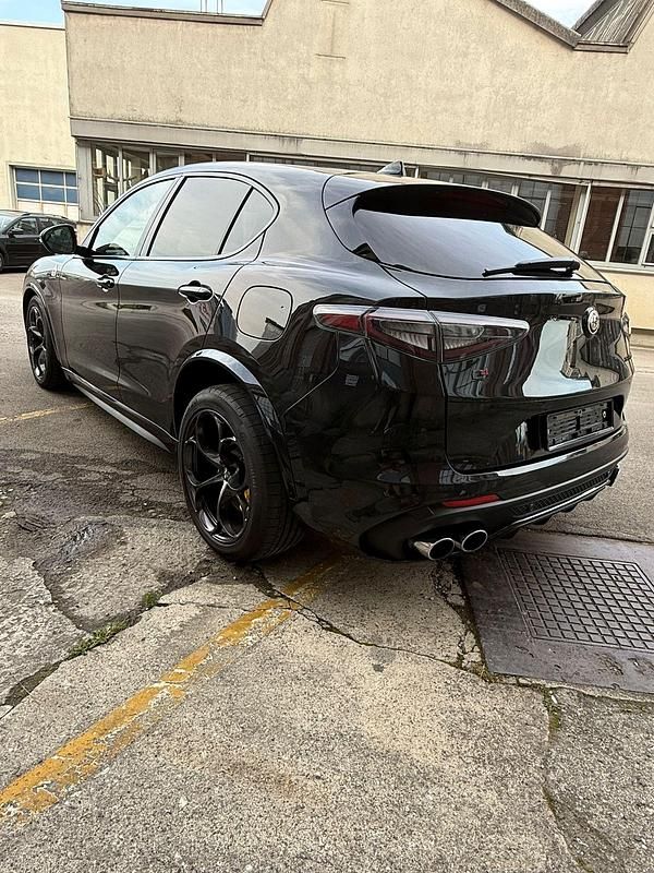 Gebraucht Alfa Romeo Stelvio Quadrifoglio 510 PS (375 kW) 2021 SUV