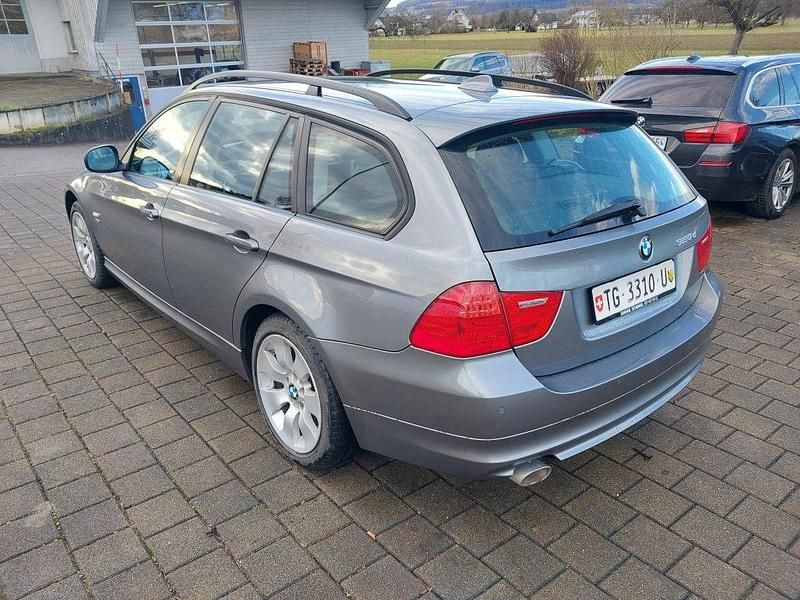 Gebraucht BMW 320 Comfort Edition 177 PS (130 kW) 2008 Kombi