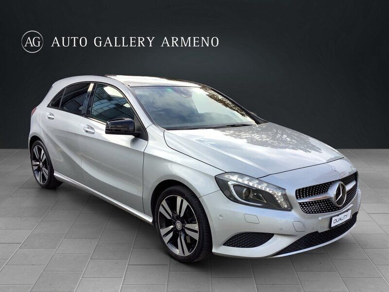 Gebraucht Mercedes A250 Urban 211 PS (155 kW) 2014 Limousine
