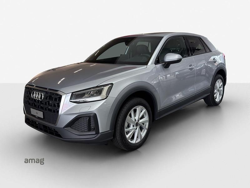 Neu Audi Q2 Comfort 150 PS (110 kW) 2026 Florettsilber metallic SUV