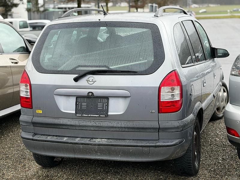 Gebraucht Opel Zafira Comfort 125 PS (91 kW) 2004 Van / Kleinbus