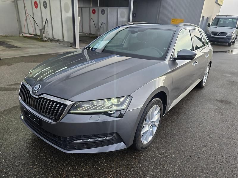 Gebraucht 2023 Skoda Superb Ambition Kombi | CHF 26’000 (Guter Preis) - Bild 1/4