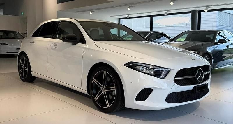 Gebraucht 2019 Mercedes A180 Edition | CHF 18’200 - Bild 1/4