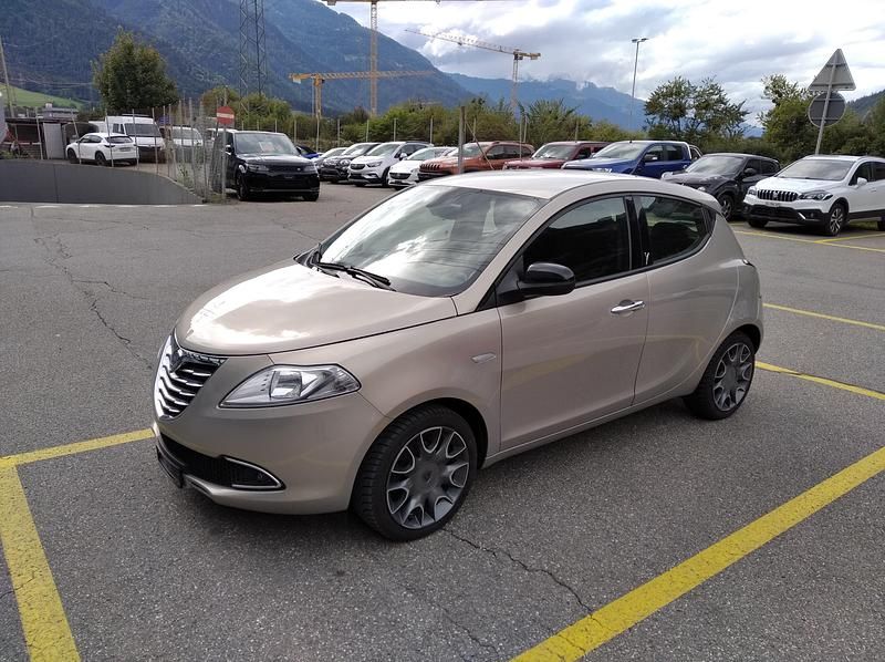 Gebraucht 2012 Lancia Ypsilon Silver Kleinwagen | CHF 4’999 - Bild 1/4