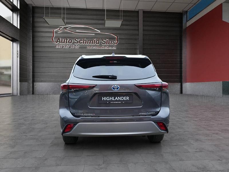 Gebraucht Toyota Highlander Premium 247 PS (181 kW) 2025 Grau SUV