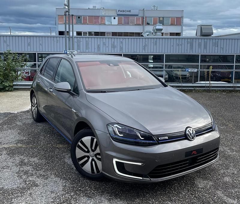 Gebraucht 2015 VW e-Golf Kleinwagen | CHF 8’900 (Fairer Preis) - Bild 1/4
