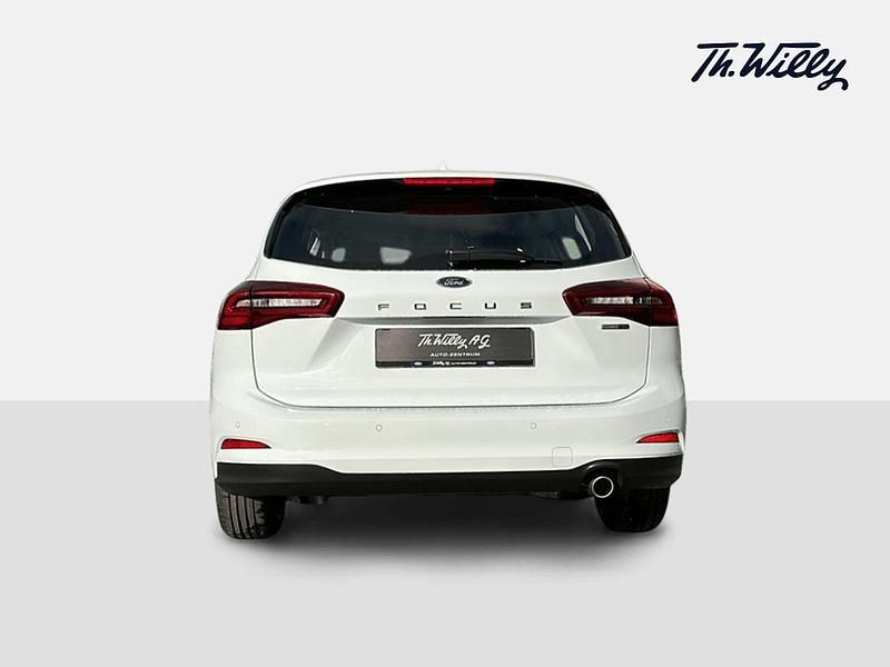 Gebraucht Ford Focus Titanium 125 PS (91 kW) 2024 Weiss Kombi