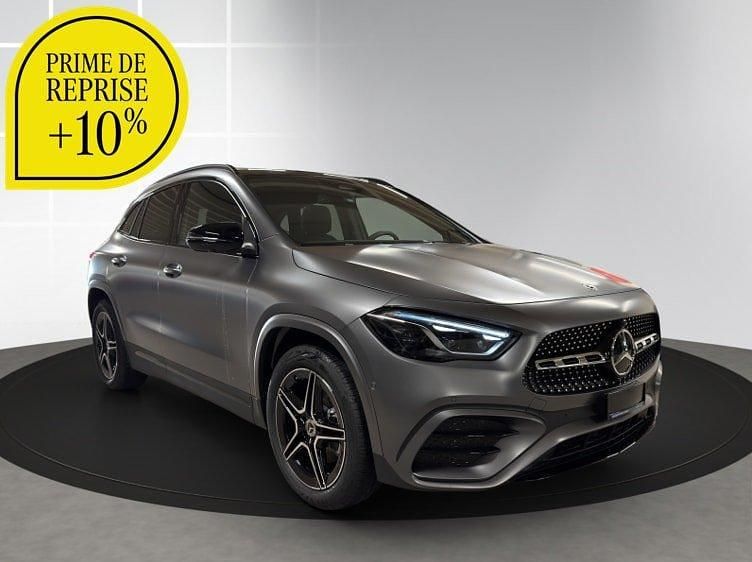 Grau Gebraucht 2025 Mercedes GLA200 Night SUV | CHF 49’900 (Teuer) - Bild 1/4