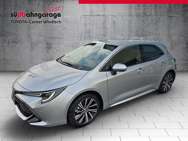 Silber Gebraucht 2022 Toyota Corolla Trend Limousine | CHF 25’970 (Fairer Preis) - Bild 1/4
