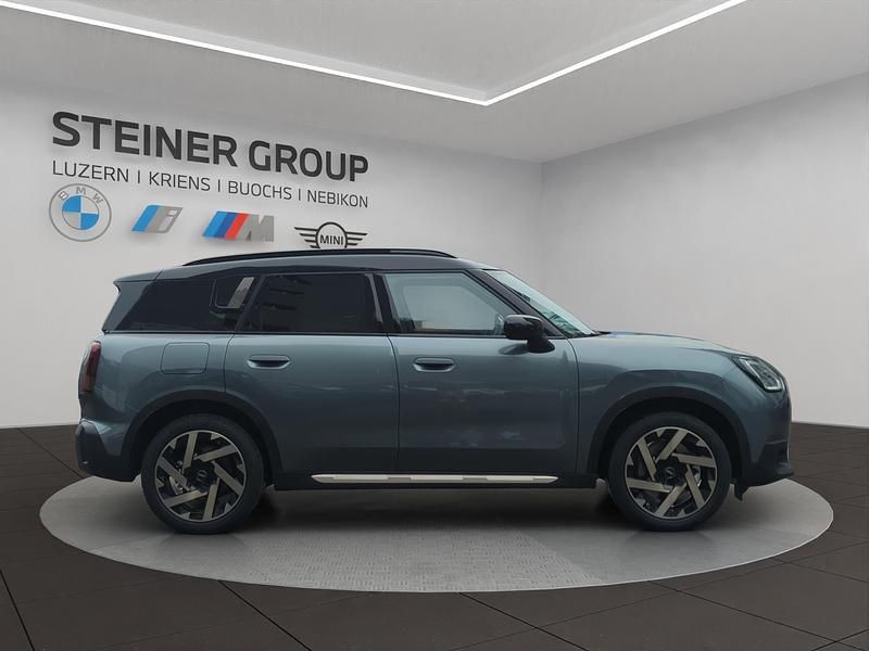 Neu Mini Countryman 217 PS (159 kW) 2026 Grün SUV