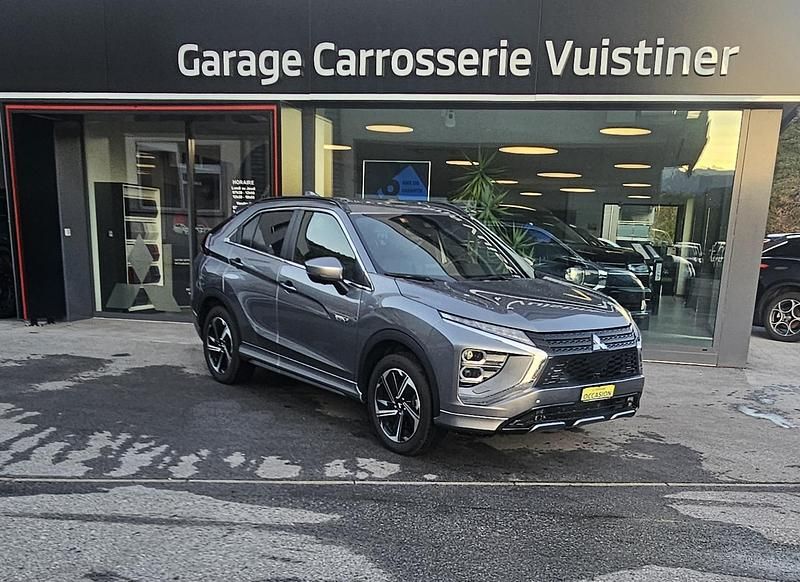 Grau Gebraucht 2022 Mitsubishi Eclipse Cross Instyle SUV | CHF 28’900 (Fairer Preis) - Bild 1/4