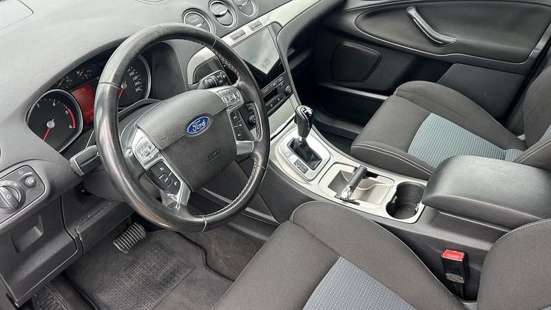 Gebraucht Ford S-MAX S 140 PS (102 kW) 2012 Van / Kleinbus