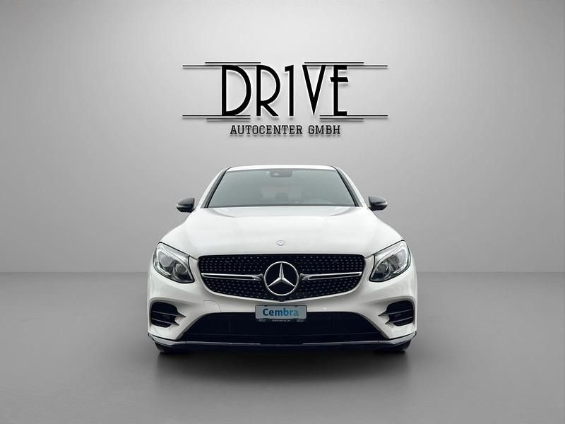 Gebraucht Mercedes GLC250 AMG line 211 PS (155 kW) 2017 Weiss Coupé