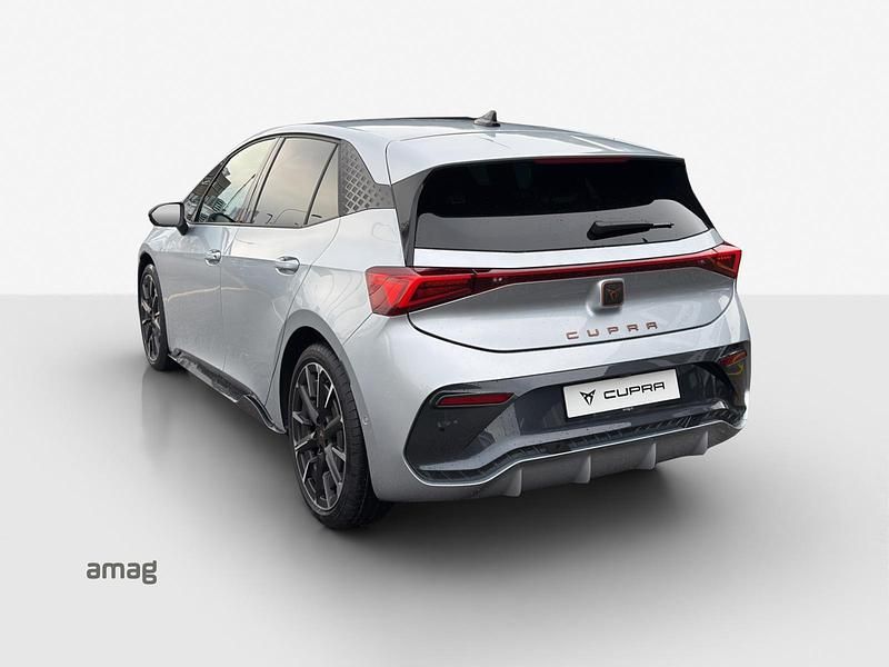 Gebraucht Cupra Born e-Boost 170 kW (232 PS) 2025 Geyser silver Kleinwagen