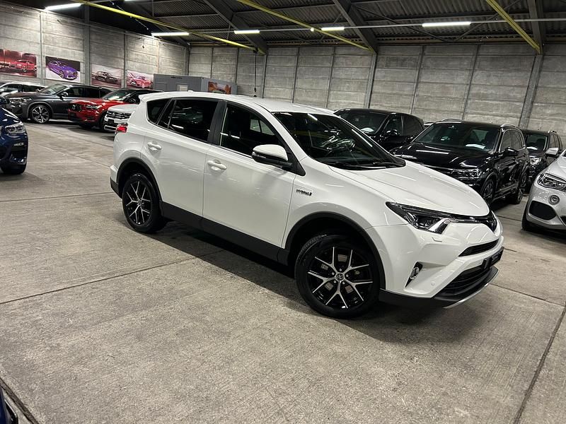 Gebraucht Toyota RAV4 Hybrid Style 197 PS (144 kW) 2017 SUV