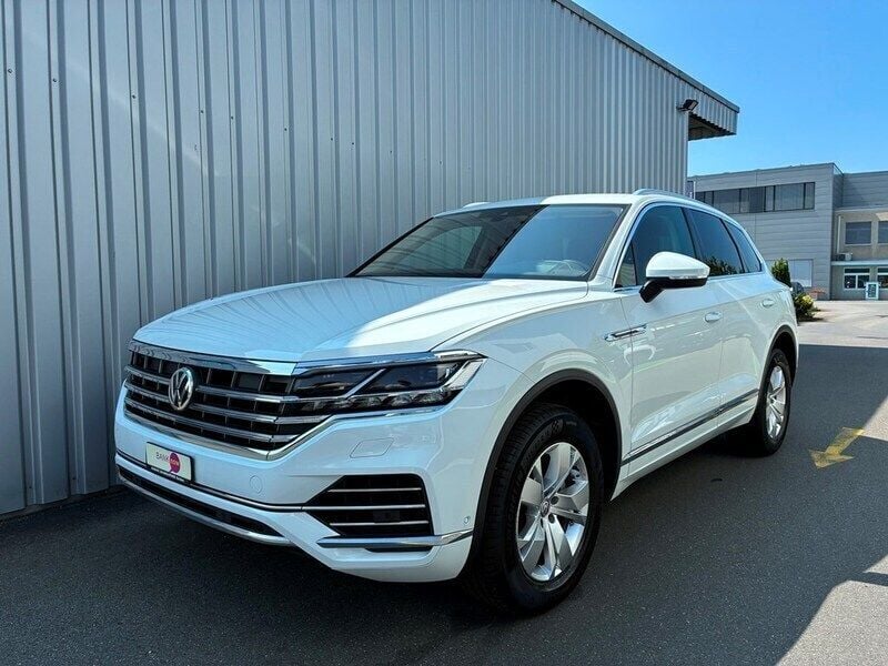 Gebraucht 2018 VW Touareg Atmosphere SUV | CHF 34’980 (Teuer) - Bild 1/4
