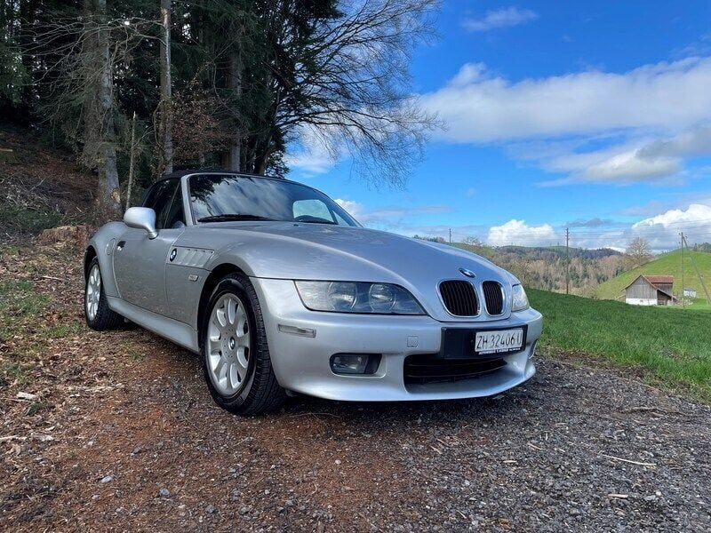 Silber Gebraucht 2002 BMW Z3 Sport Line Cabrio | CHF 15’800 (Guter Preis) - Bild 1/4