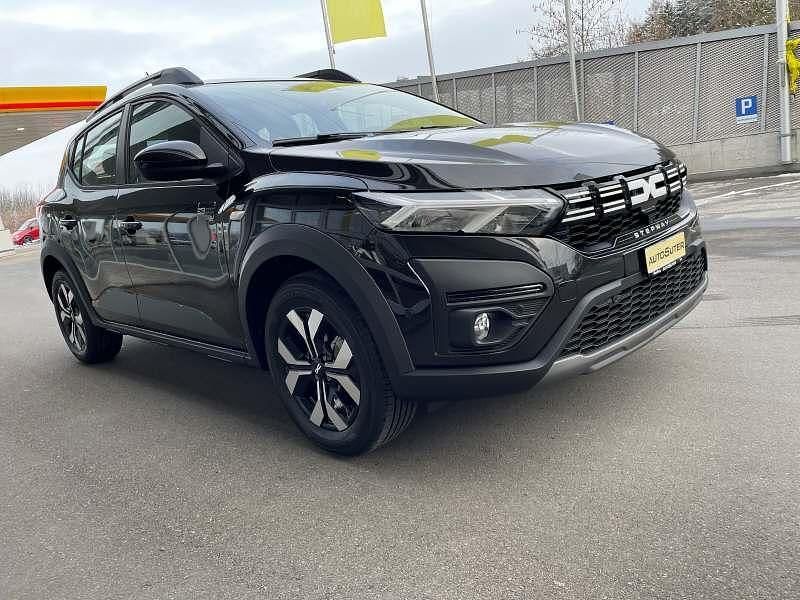 Neu Dacia Sandero Expression 110 PS (80 kW) 2025 Schwarz Kleinwagen