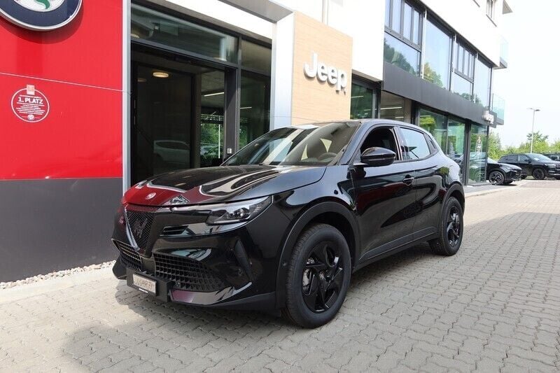 Neu Alfa Romeo Junior 136 PS (100 kW) 2025 SUV