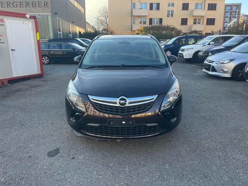 Gebraucht 2013 Opel Zafira Tourer Cosmo Van / Kleinbus | CHF 2’600 (Guter Preis) - Bild 1/4