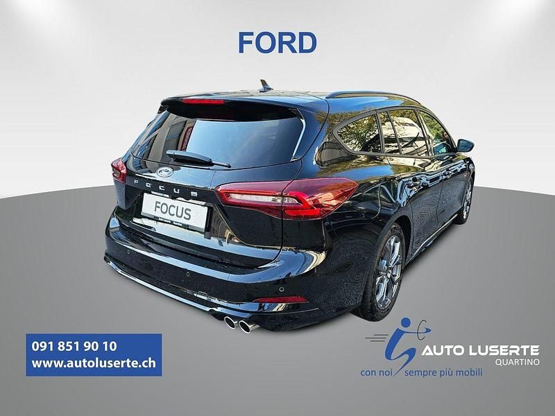 Gebraucht Ford Focus ST-Line 125 PS (91 kW) 2023 Schwarz Kombi