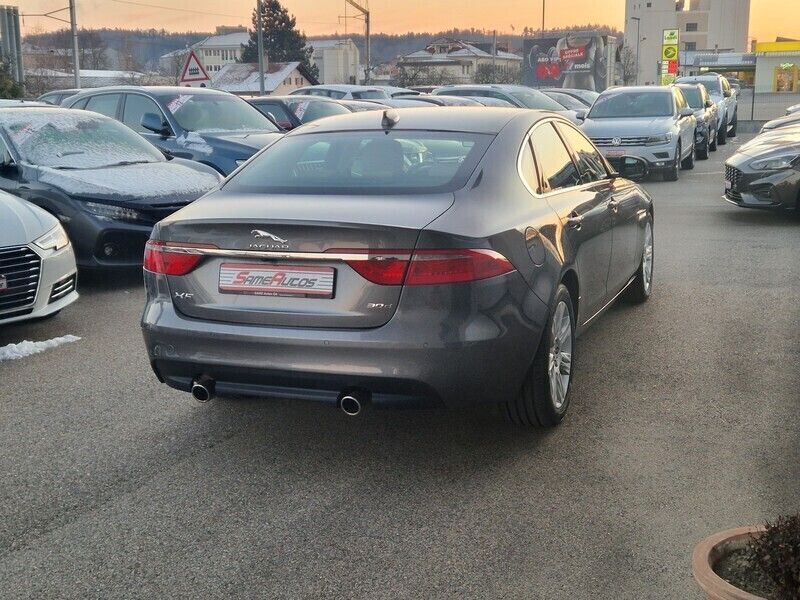 Gebraucht Jaguar XF Portfolio 300 PS (220 kW) 2017 Limousine